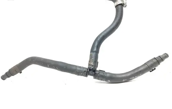 Mercedes-Benz C W204 Engine coolant pipe/hose A2045010325