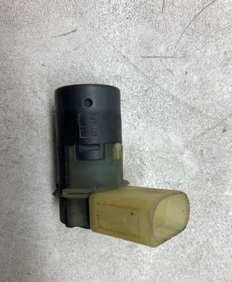 Audi A6 S6 C6 4F Parking PDC sensor 687507