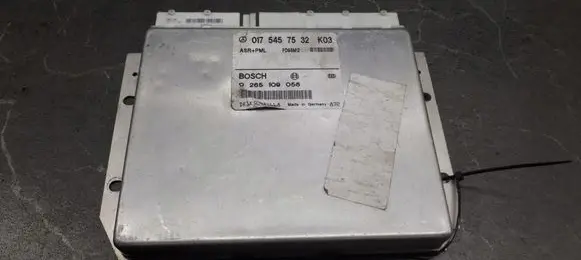 Mercedes-Benz E W210 Engine control unit/module ECU 0175457532