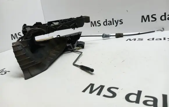 Mercedes-Benz GL X164 Front door lock A1647230114 1647230114 A1647600934