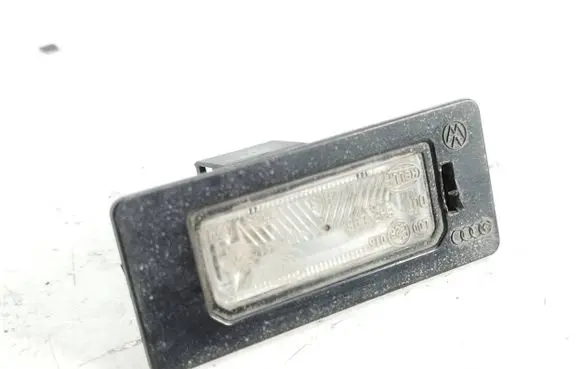 Audi Q5 SQ5 Number plate light 8T0943021