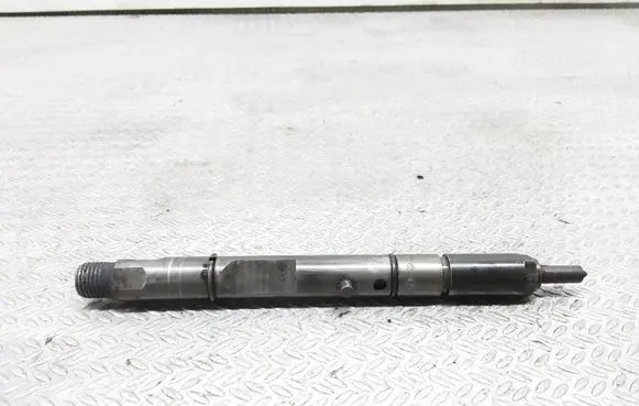 Audi A6 S6 C5 4B Fuel injector 059130201A 0432133825