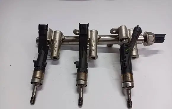 Peugeot 208 I Fuel main line pipe 9802438180 190170129 27139Y01