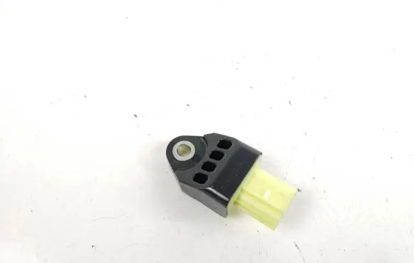Toyota Auris E180 Airbag deployment crash/impact sensor 8983102140
