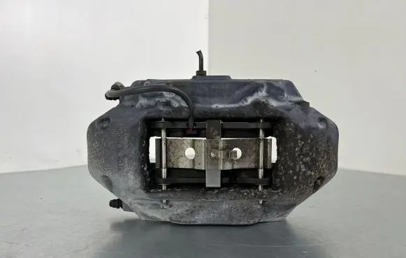 Volkswagen Touareg II Front brake caliper 7P6615106AE