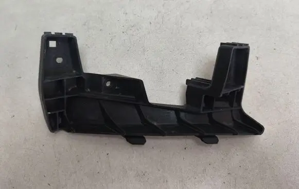 KIA Sportage Front bumper mounting bracket 86551F1000