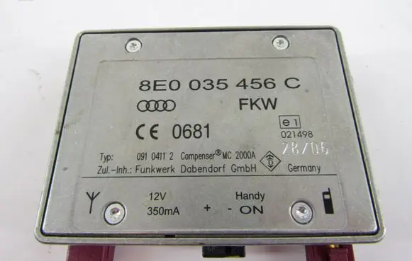 Audi TT TTS Mk2 Aerial antenna amplifier 8E0035456C