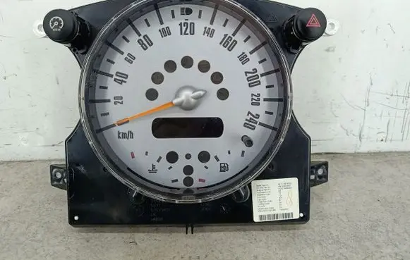 Mini One - Cooper R50 - 53 Speedometer (instrument cluster)