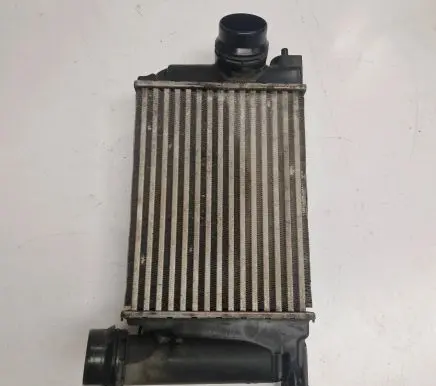 Nissan Qashqai Intercooler radiator 144614EA0A M166253A M163236