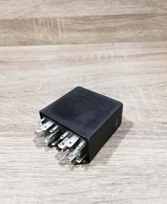 Audi A6 S6 C5 4B Other relay 4B0919471A 5KG00656805 393