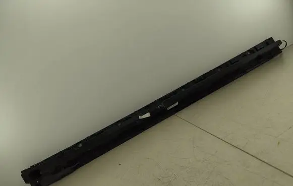 BMW X7 G07 Sill supporting ledge 7425470