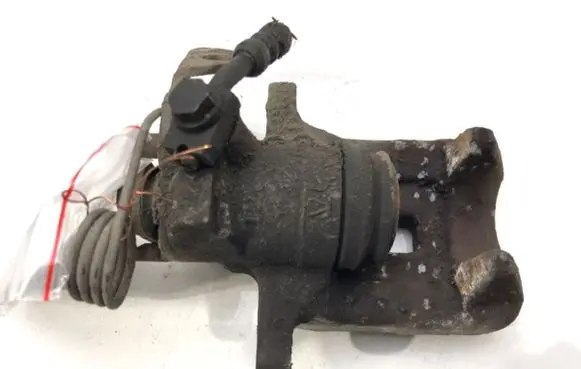 Rear brake caliper