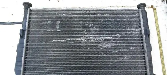 Ford Mondeo MK II Coolant radiator a420i730p50