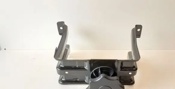Audi A4 S4 B8 8K Spare wheel mounting bracket 8K0802715A