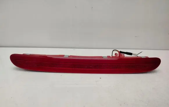 Opel Astra J Third/center stoplight 13262019