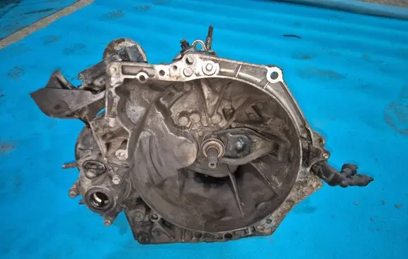 Peugeot Partner Manual 5 speed gearbox 1608935280 BE4 MVM5