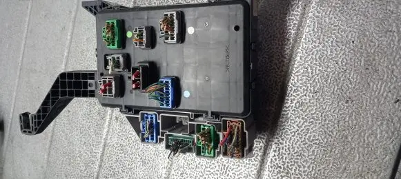 Ford Mondeo Mk III Central body control module