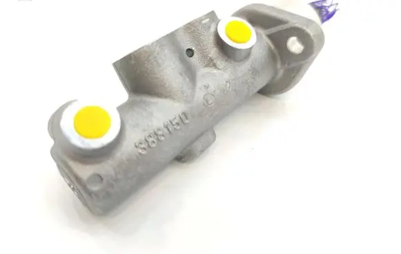 Master brake cylinder