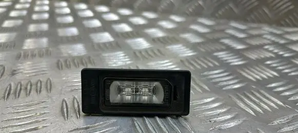 Audi A3 S3 8V Number plate light 4G0943021