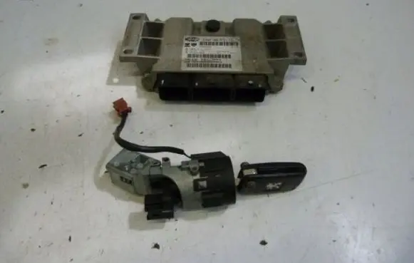 Peugeot 407 Engine control unit/module 96586768880 9657649480