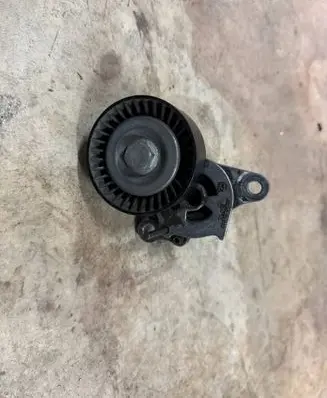 Audi Q5 SQ5 Generator/alternator belt tensioner 06M903133J