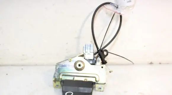 Tailgate/trunk/boot lock/catch/latch