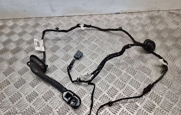 Ford Focus Rear door wiring loom JX6T14633 A00000000 1368086900