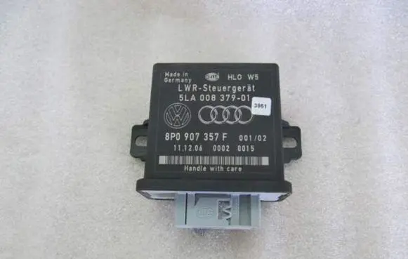 Audi A3 S3 8P Light module LCM 8P0907357F