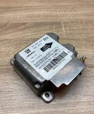 Opel Vectra B Airbag control unit/module 90569340 5WK4175
