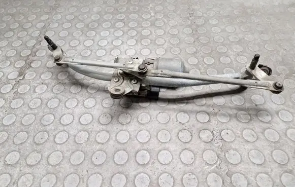 Front wiper linkage and motor