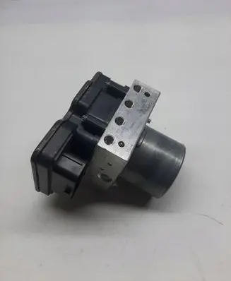 Mercedes-Benz C W205 ABS Pump A2054311000