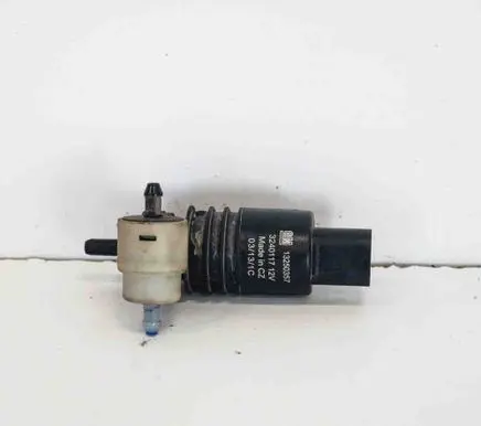 Opel Insignia A Windscreen/windshield washer pump 13250357