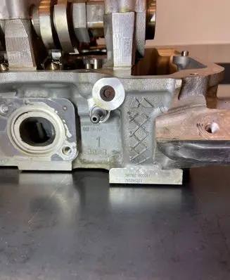 BMW M5 F90 Engine head 11121544164 785246203