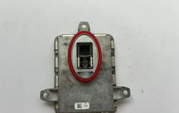 Alfa Romeo Stelvio Headlight ballast module Xenon 10EEG141015 K270978