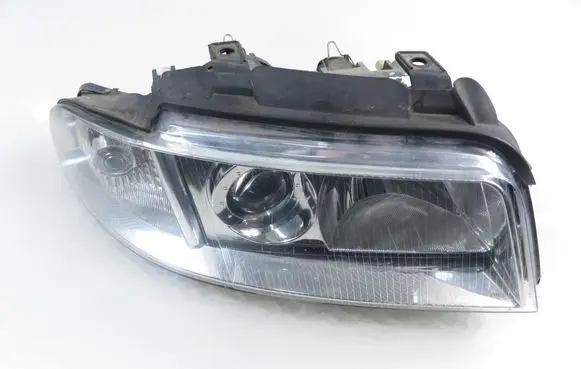 Audi A4 S4 B5 8D Headlight/headlamp 