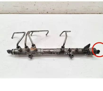 Volvo V70 Fuel main line pipe 0445215023 30777554