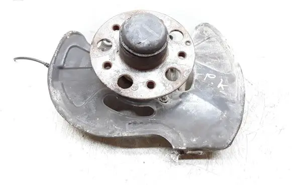 Mercedes-Benz C W203 Front wheel hub spindle knuckle