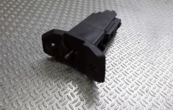 Opel Vectra C Fuel tank cap lock 