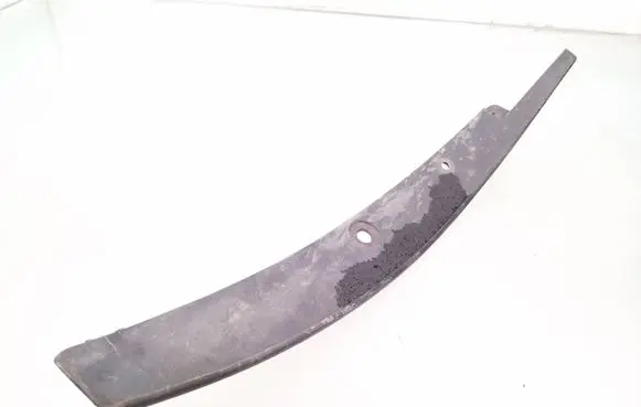 Rear bumper corner part panel trim
