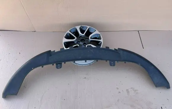 Seat Ibiza IV (6J,6P) Front bumper lip 6J0805903