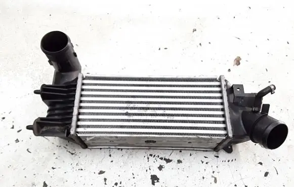 Citroen C5 Intercooler radiator 96765