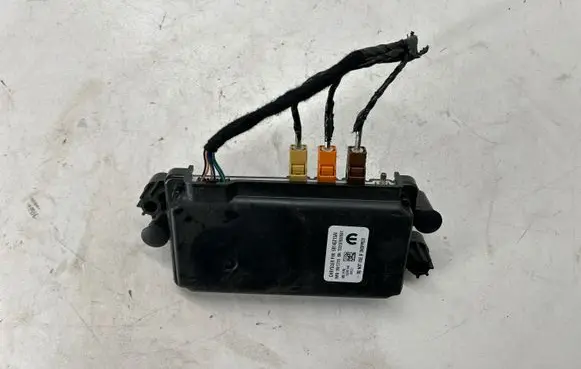 Chrysler Pacifica Camera control unit module 68145215AI
