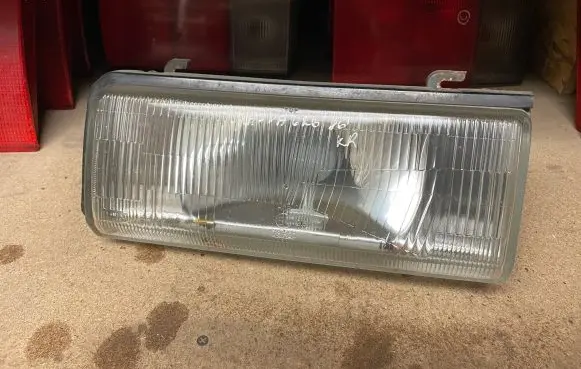 Mazda 626 Headlight/headlamp 0013371