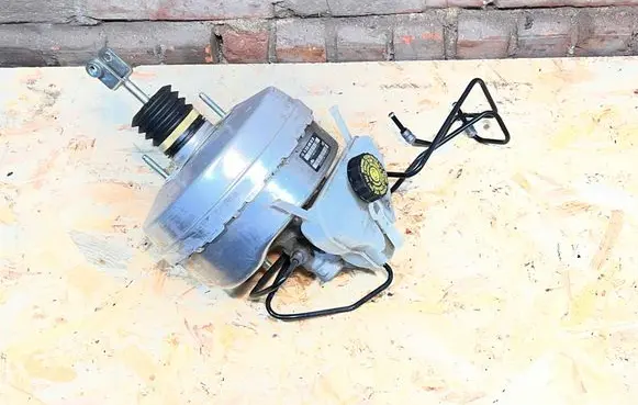 Mercedes-Benz E W238 Brake booster A2134300230