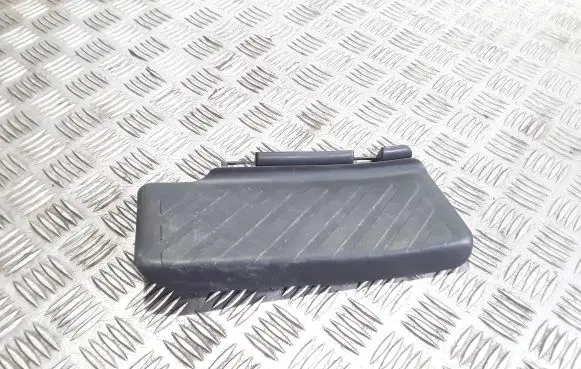 Volkswagen Golf VII Foot rest pad/dead pedal 5Q1864777B