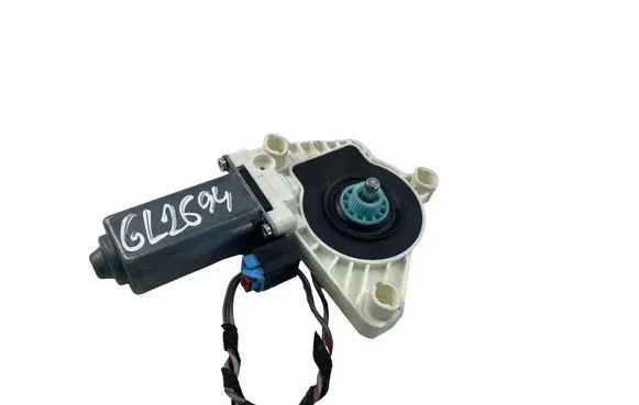 Volkswagen Golf VII Front door window regulator motor 5Q4959802B