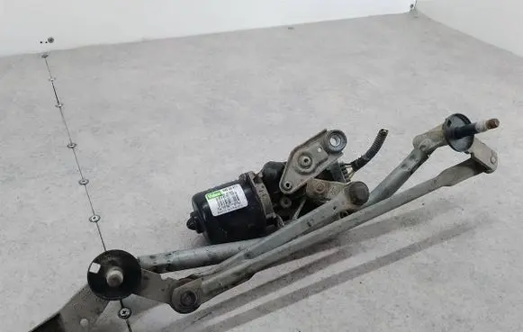 Nissan Qashqai+2 Front wiper linkage 28800JD900