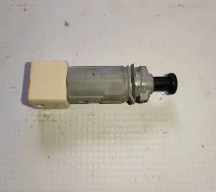 Mitsubishi Colt Brake pedal sensor switch MR977584