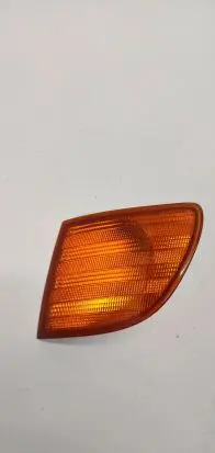 Mercedes-Benz Vito Viano W638 Headlight/headlamp 6388200021