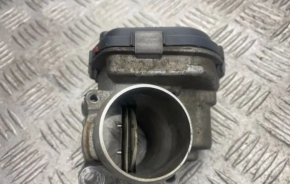 Volvo S60 Throttle valve 28275019